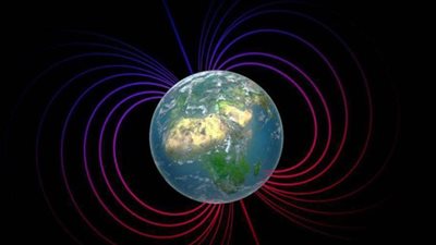 حقيقة انهيار درع الأرض.. توقعات بكثرة الزلازل المدمرة والبراكين.. الجمعية الفلكية بجدة توضح حقيقة تفكك الحقل المغناطيسي للأرض وتعرُّض الإنسان للسرطانات