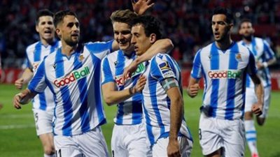 ريال سوسيداد يعلن خفض رواتب لاعبيه 20%