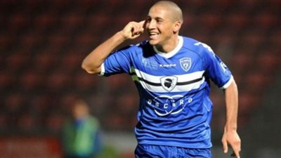 وهبي الخزري يتبرع بـ 17 ألف يورو لمستشفى بفرنسا