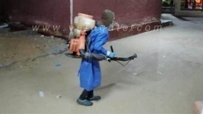 تطهير وتعقيم مستشفى قنا لمنع انتشار فيروس كورونا | صور