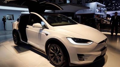 إنشاء مصنع تيسلا للسيارات فى المانيا