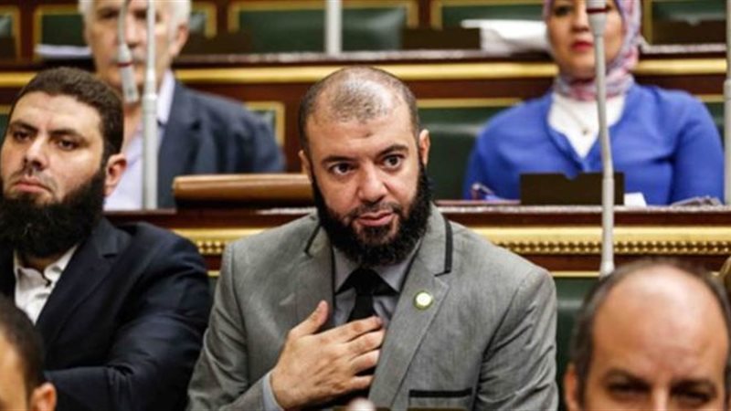 الدكتور أحمد خليل