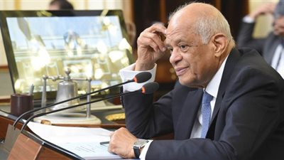 عبد العال يهنئ النواب الأقباط بأعياد القيامة المجيدة