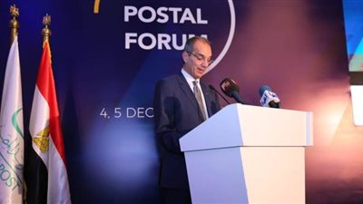 وزير الاتصالات: صرف منحة العمالة غير المنتظمة لـ300 ألف مستحق غدا