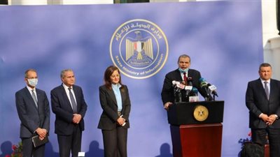 وزير القوى العاملة يكشف آليات وإجراءات صرف منحة العمالة غير المنتظمة