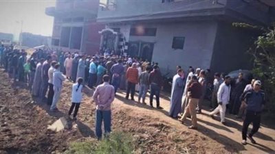 النائب العام يقرر حبس 23 متهمًا في قضية منع دفن طبيبة بمقابر عائلتها في الدقهلية