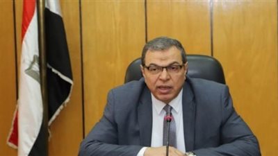 وزير القوى العاملة ينفي تسجيل المواطنين بالوحدات المحلية لتلقي منحة العمالة غير المنتظمة | فيديو