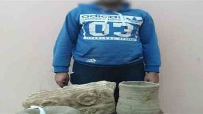 ضبط عامل بحوزته قطع أثرية نتيجة أعمال التنقيب بمنزله فى سوهاج 