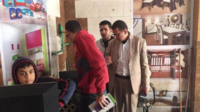 غلق كافية ومحل بلاى ستيشن لمخالفتهما قرار الحظر في الدقهلية