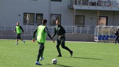 إبراهيموفيتش يواصل تدريباته في السويد