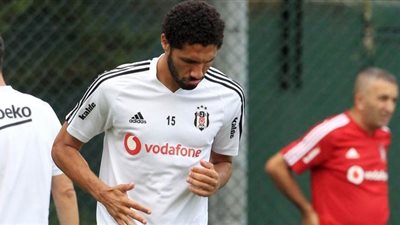 نجم أرسنال السابق: محمد النني خليفة باتريك فييرا