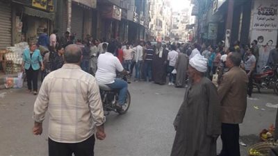 حريق داخل عقار في قنا.. والحماية المدنية تحاول السيطرة | صور