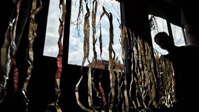 صناعة زينة رمضان من الأكياس البلاستيك | قصة مصورة