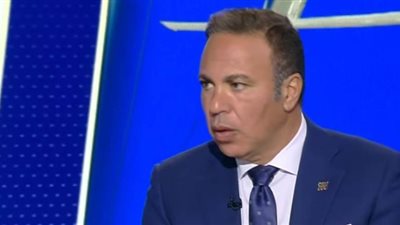 أيمن يونس: الهجوم المتبادل بين قدامى الأهلي والزمالك بحثًا عن الشهرة