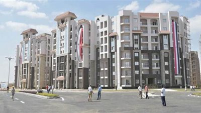 وفد برلماني من لجنة الإسكان يتفقد عدداً من المشروعات بالعاصمة الإدارية الجديدة