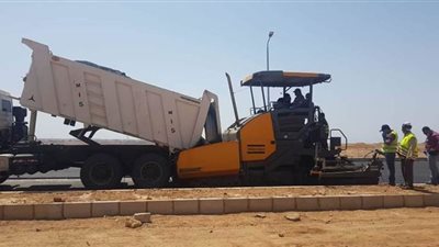 محافظ جنوب سيناء يتابع العمل بمشروع تطوير حي النور بشرم الشيخ | صور