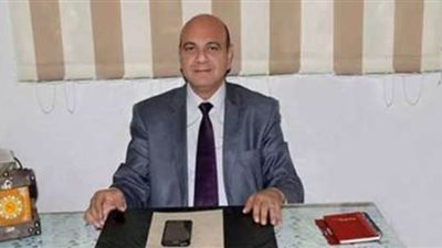 عصام القاضي: مساواة أخصائي التحاليل بالأطباء في بدل العدوى مطلب عادل