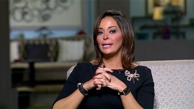 داليا البحيري تنشر فيديو تكشف فيه أسباب هجومها على العمالة اليومية