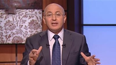 سيد علي: الكلاب الضالة تحتل الشوارع.. والمواطنون بالمنازل