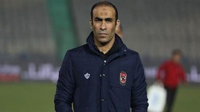 هل يتدرب شريف إكرامي وعاشور وفتحي في الأهلي بعد إعلان رحيلهم؟.. سيد عبد الحفيظ يجيب