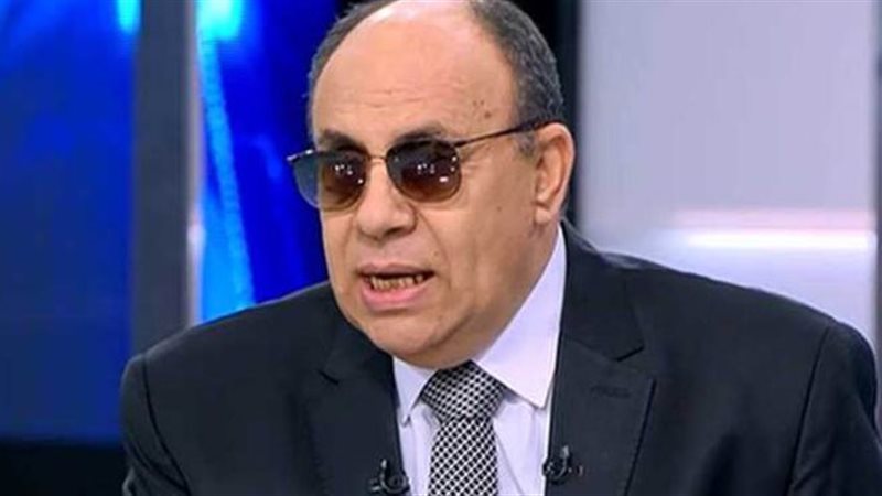 الدكتور مبروك عطية