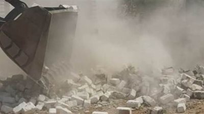 إزالة 30 حالة تعد على الأراضي الزراعية وأملاك الدولة في قنا