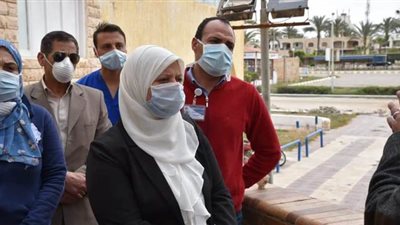 نائب محافظ مطروح تتفقد مستشفى العلمين ومارينا للتأكد من الالتزام بإجراءات مواجهة كورونا