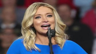 كايلي ماكيناني تتسلم منصبها كمتحدثة باسم الرئيس الأمريكي