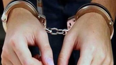 استمرار حبس عصابة انتحلوا صفة ضباط شرطة لسرقة المواطنين بحلوان