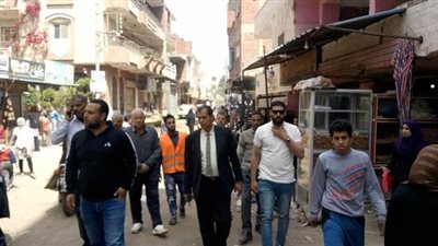 فض 5 أسواق عشوائية في القليوبية للحد من انتشار كورونا