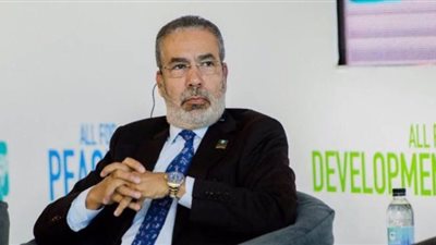 قبل ساعات من طرحه.. مدحت العدل يكشف حقيقة تناول أوبريت 