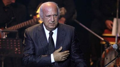 عمر خيرت ومسرحية 