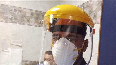 العمالة المؤقتة.. أبطال مجهولون بمستشفى العجمي للحجر الصحي | صور