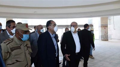 وزير الإسكان: 55% نسبة إنجاز الحي السكني الخامس بالعاصمة الإدارية | فيديو