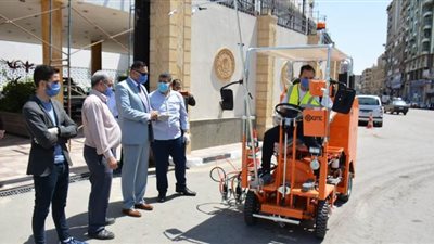 ماكينة تخطيط شوارع وطرق للدقهلية بتكلفة مليون و268 ألف جنيه | صور