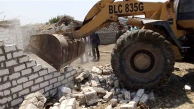 حملة مكبرة لرفع المخلفات الصلبة بقرى مركز المنيا