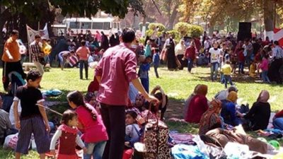 الحكومة: تجمّع أكثر من 5 أشخاص في شم النسيم يعرضهم للحبس والغرامة