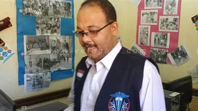 خروج ١٠ مصابين بفيروس كورونا في أسوان من العزل بعد تماثلهم للشفاء