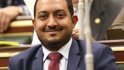 طلب إحاطة بشأن التوزيع العادل لدفعة تكليف أطباء مارس 2020