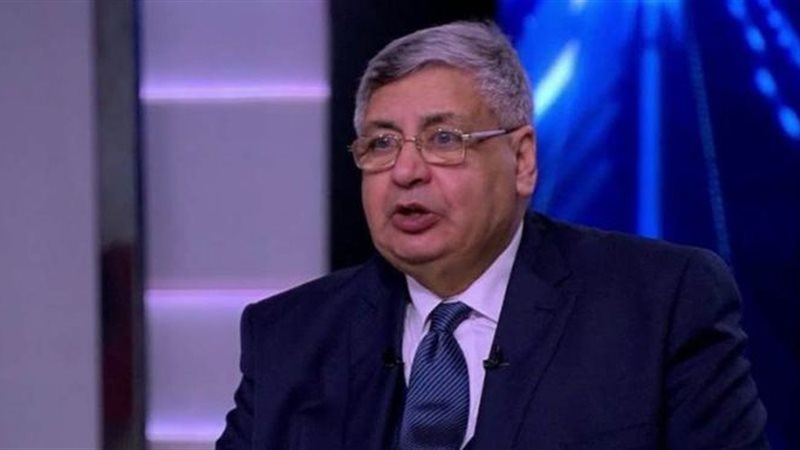 الدكتور محمد عوض