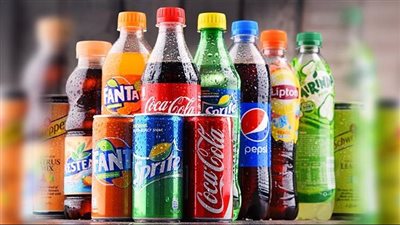 ارتفاع أسعار المياه الغازية ومشروبات الشعير.. ومطالبات بكتابة السعر على المنتجات