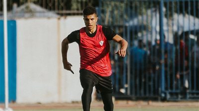 نداي وعبد الغني يواصلان برنامجهما التأهيلي بمران الزمالك 