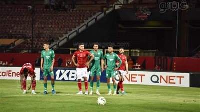 عبد العال: ركلة الجزاء الأولى للأهلي غير صحيحة.. ومباراة الإياب صعبة | فيديو 