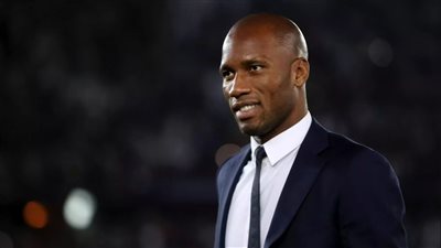 دروجبا يقدم حفل الكرة الذهبية لأفضل لاعب في العالم