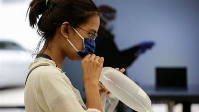 إسرائيل تلغي إلزامية ارتداء الكمامات في معظم الأماكن المغلقة