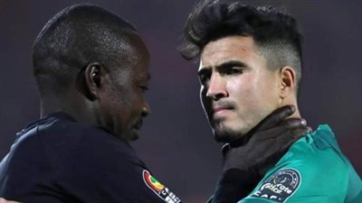 حرب نفسية.. الرجاء المغربي يصعد ضد حكم مباراته أمام الأهلي