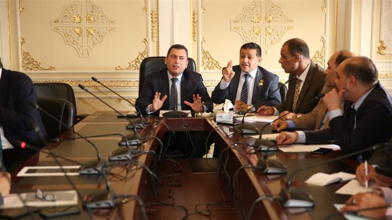 اجتماع لجنة الصناعة