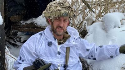 التلفزيون الروسي يبث فيديو لبريطانيين تم أسرهم في أوكرانيا.. ويطالبون جونسون بالتفاوض