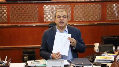 سعفان يبحث مع القنصل السعودي التنسيق لسفر العمالة المصرية لموسم الحج