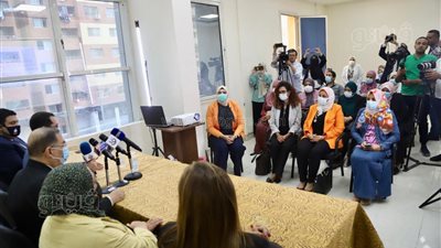 لمحاربة العنف الزوجي والجنسي والجسدي.. الصحة تفتتح أولى عيادات المرأة الآمنة | صور 